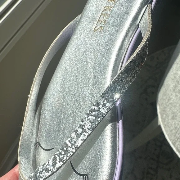 TKEES Metallic Silver unicorn Sandals New - Picture 6 of 9